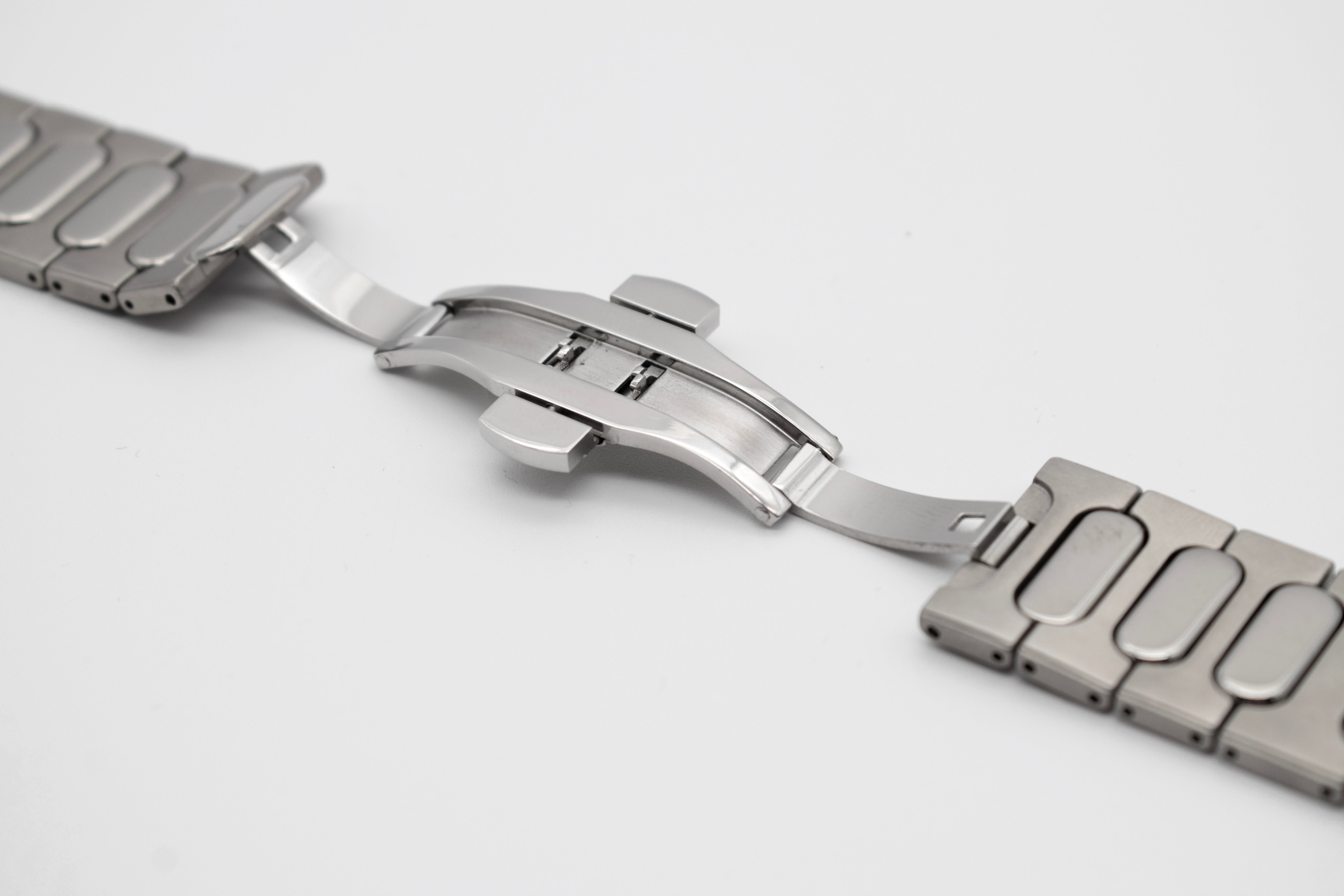 BLÄG Titan Armband Chrom