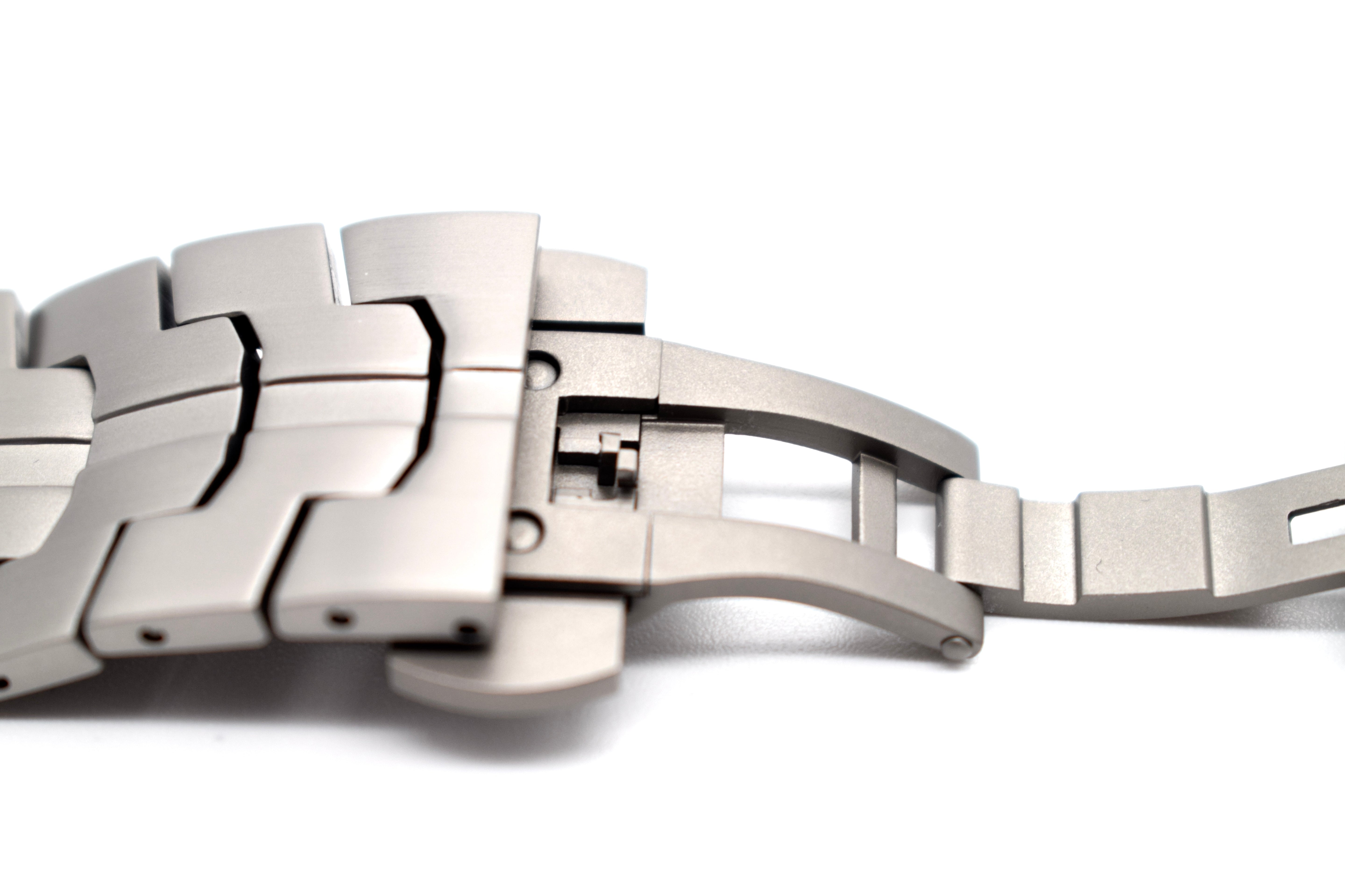 BLÄG Titan Armband Premium