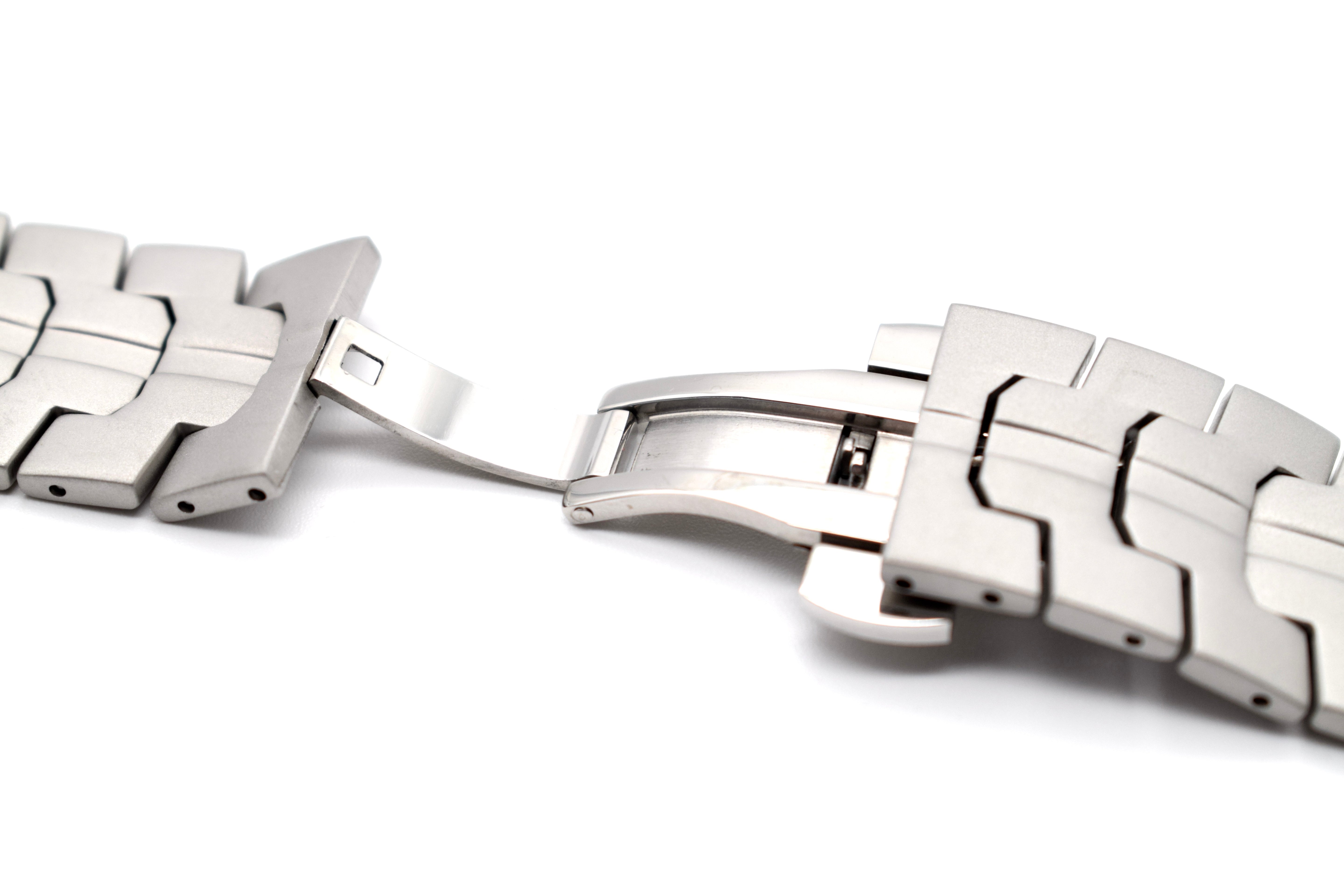 BLÄG Titan Armband Premium